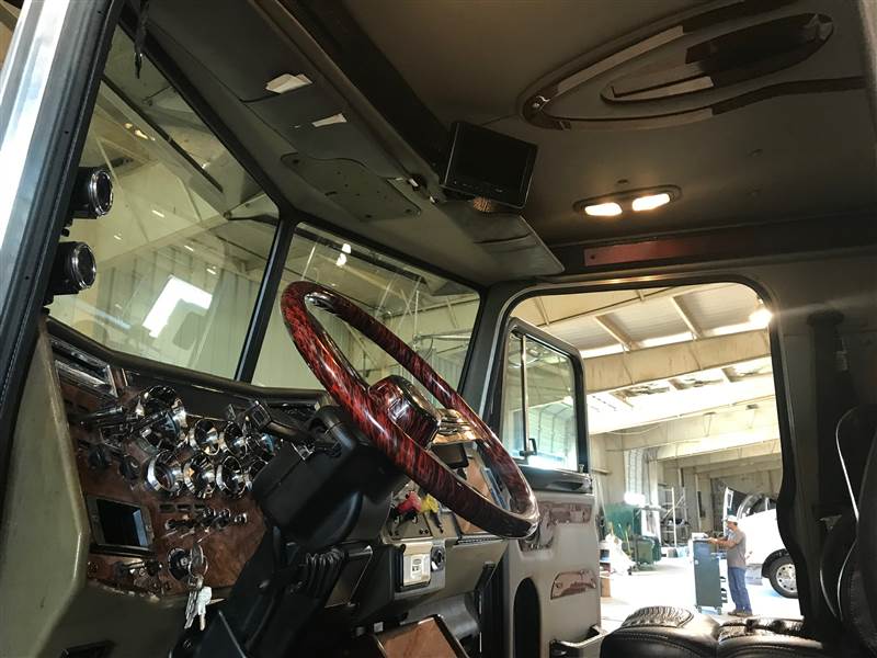 Truck Photo 10