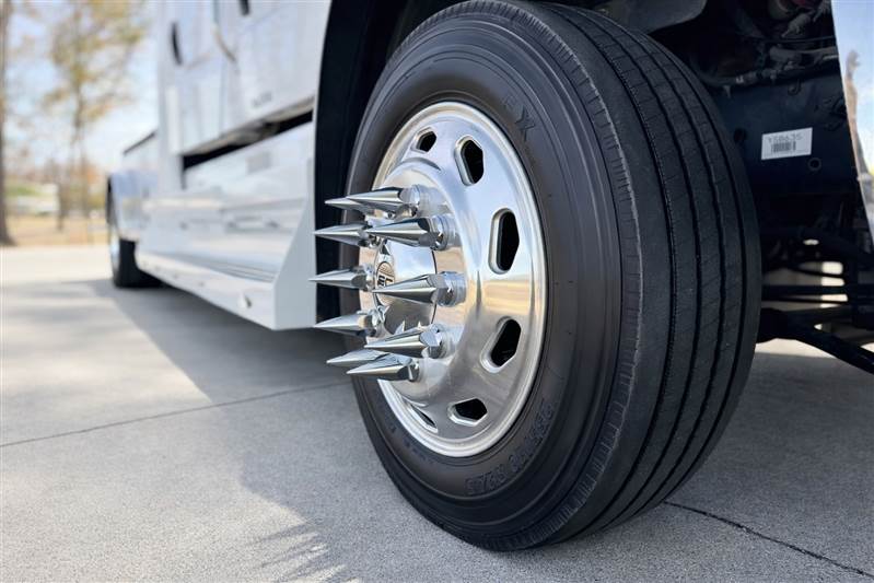 Truck Photo 15