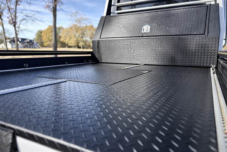 Truck Photo 16