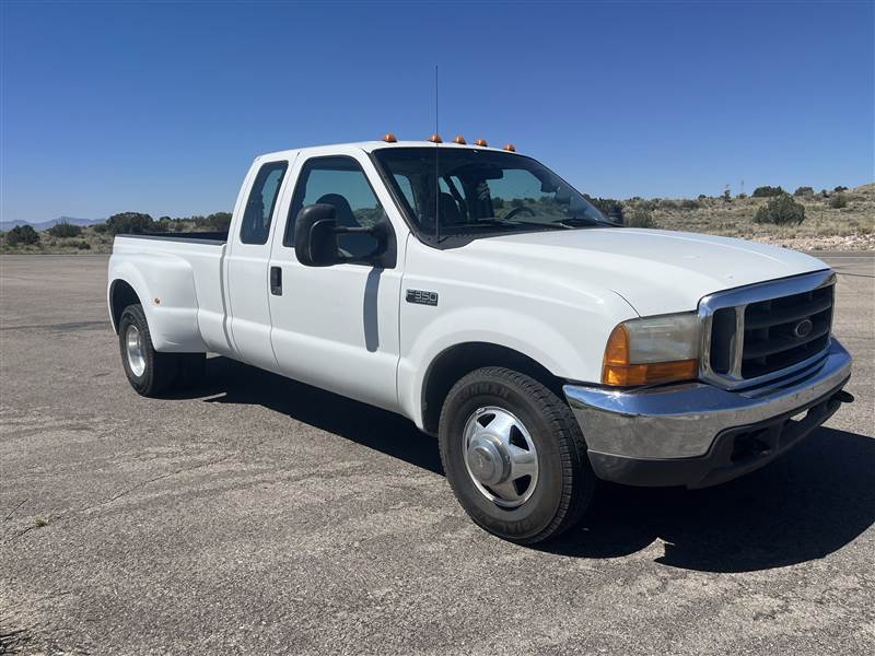 Truck Photo 9