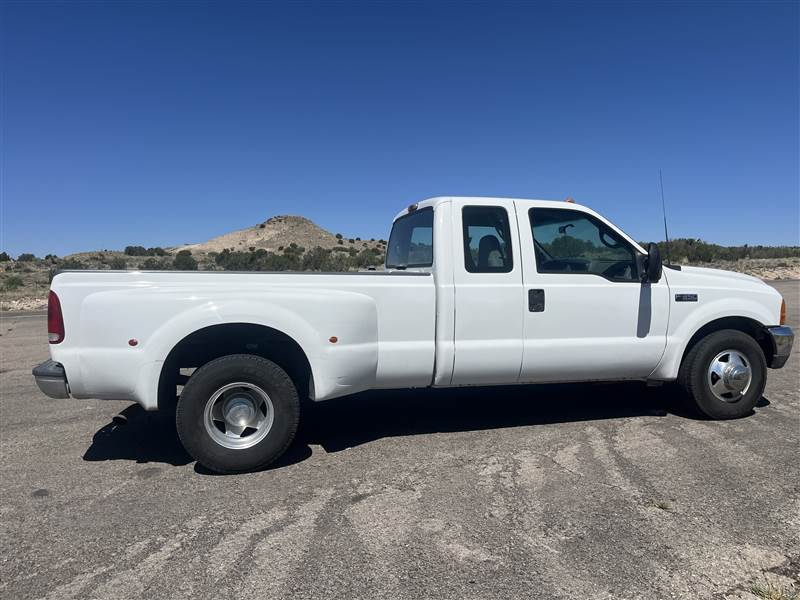 Truck Photo 8