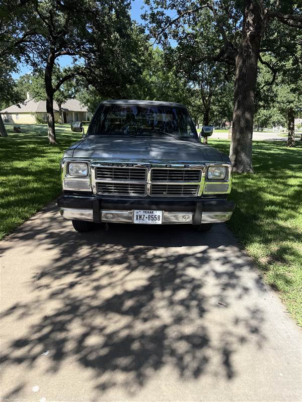 Truck Photo 6