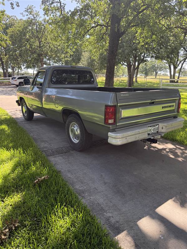 Truck Photo 5