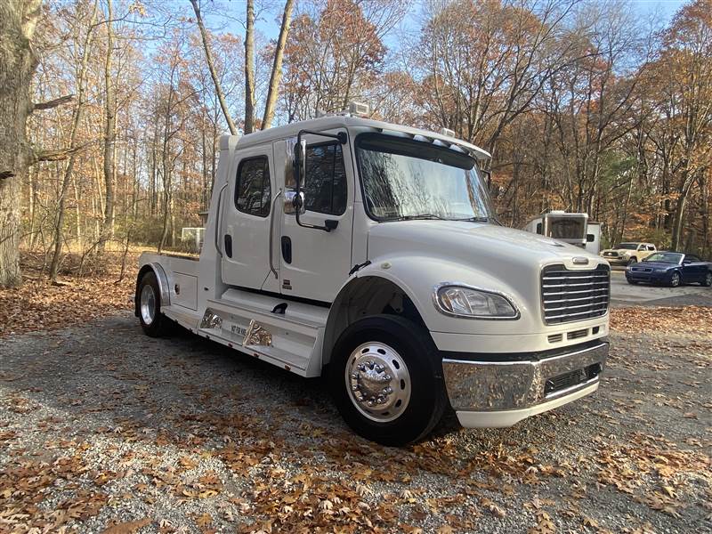 Truck Photo 3