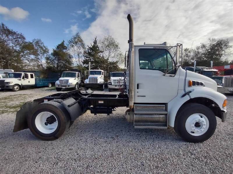 Truck Photo 3