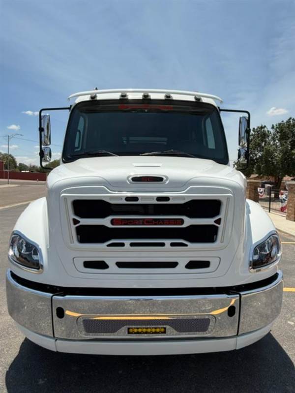 Truck Photo 3
