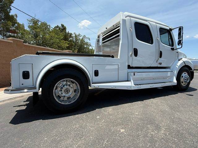 Truck Photo 8