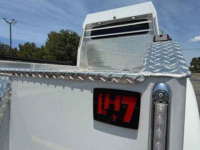 Truck Photo 10