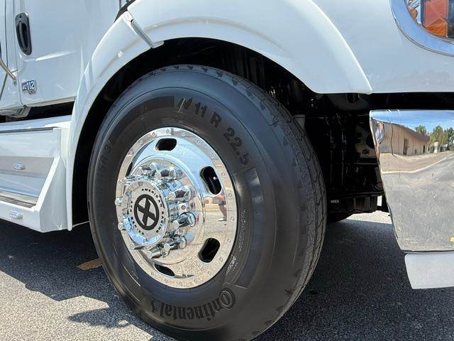 Truck Photo 6