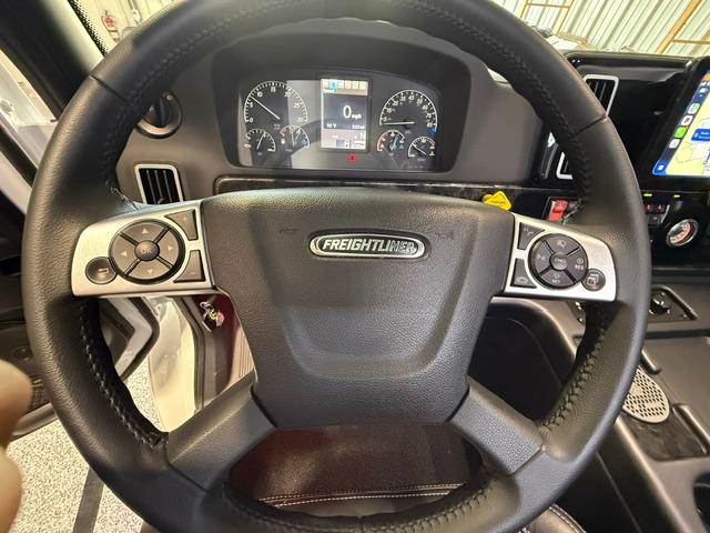 Truck Photo 23