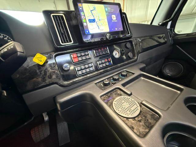 Truck Photo 24