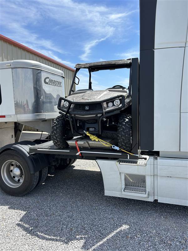 Truck Photo 6