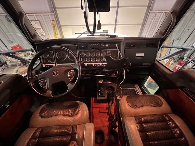Truck Photo 14