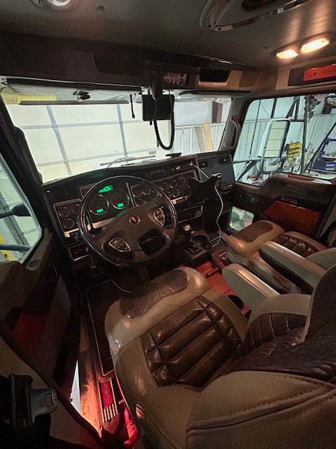 Truck Photo 15