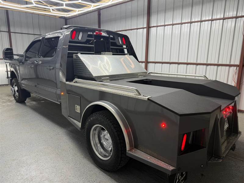 Truck Photo 4