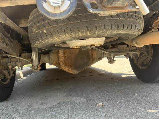 Truck Photo 16