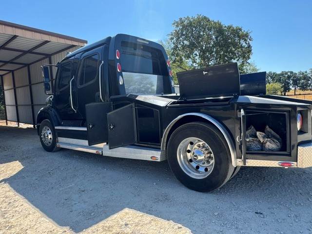 Truck Photo 16