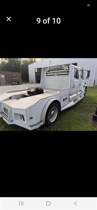 Truck Photo 6