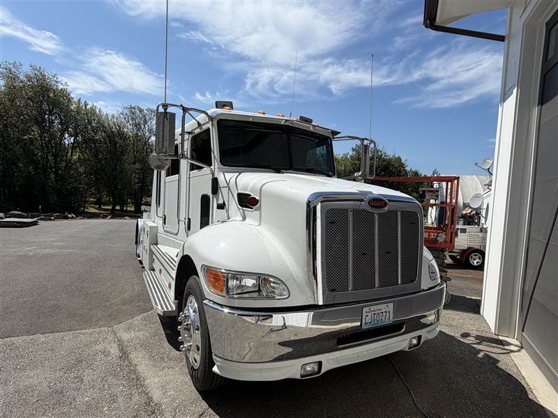 Truck Photo 2