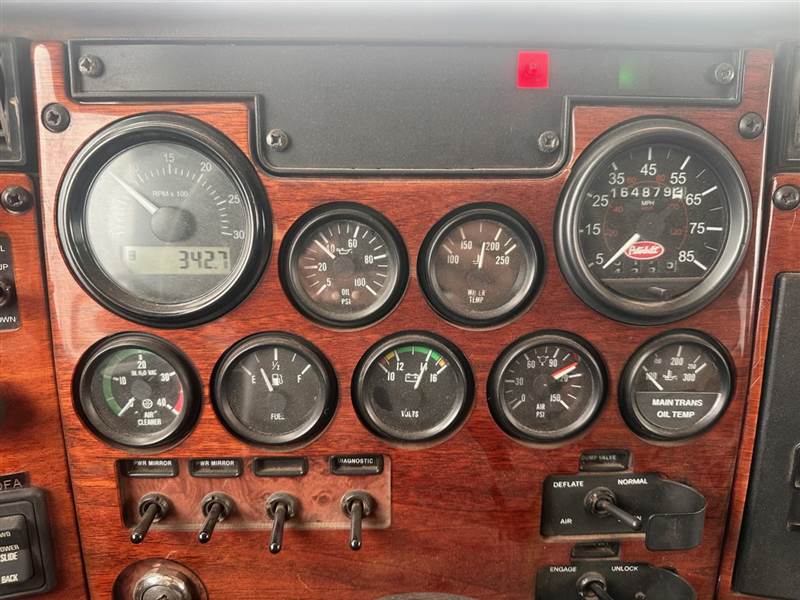 Truck Photo 12