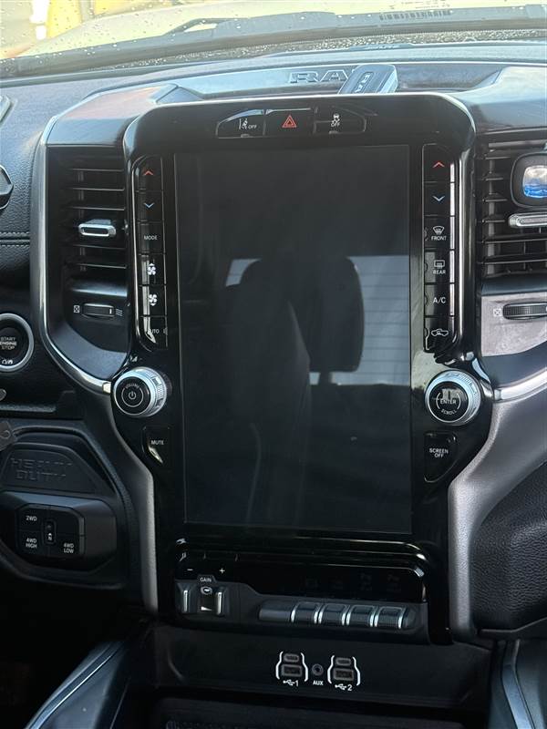 Truck Photo 4