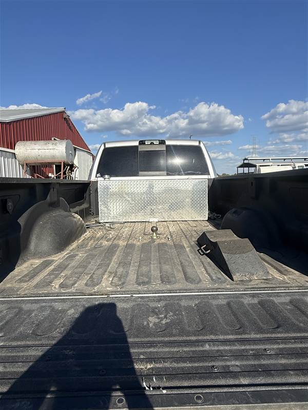 Truck Photo 3