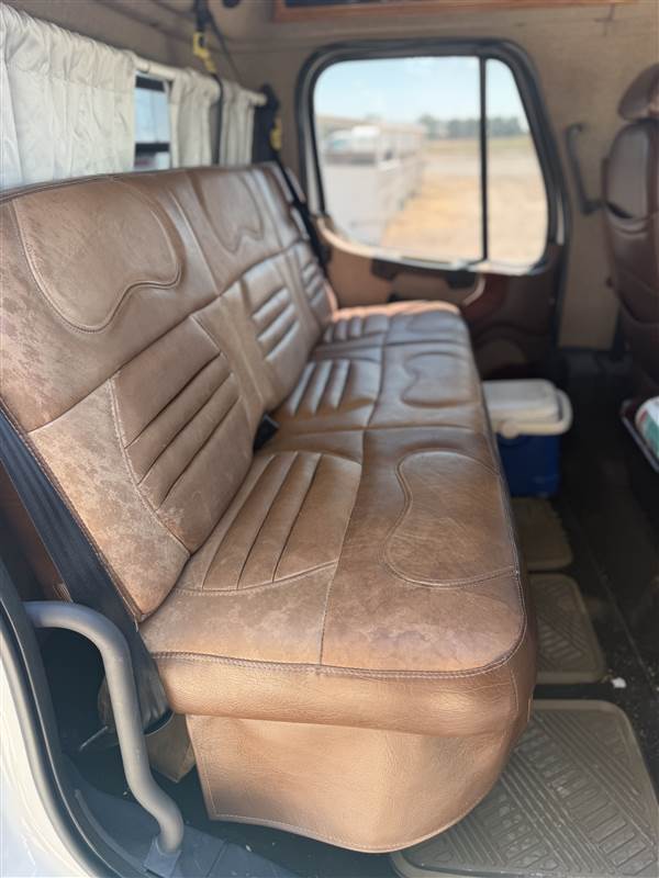 Truck Photo 4
